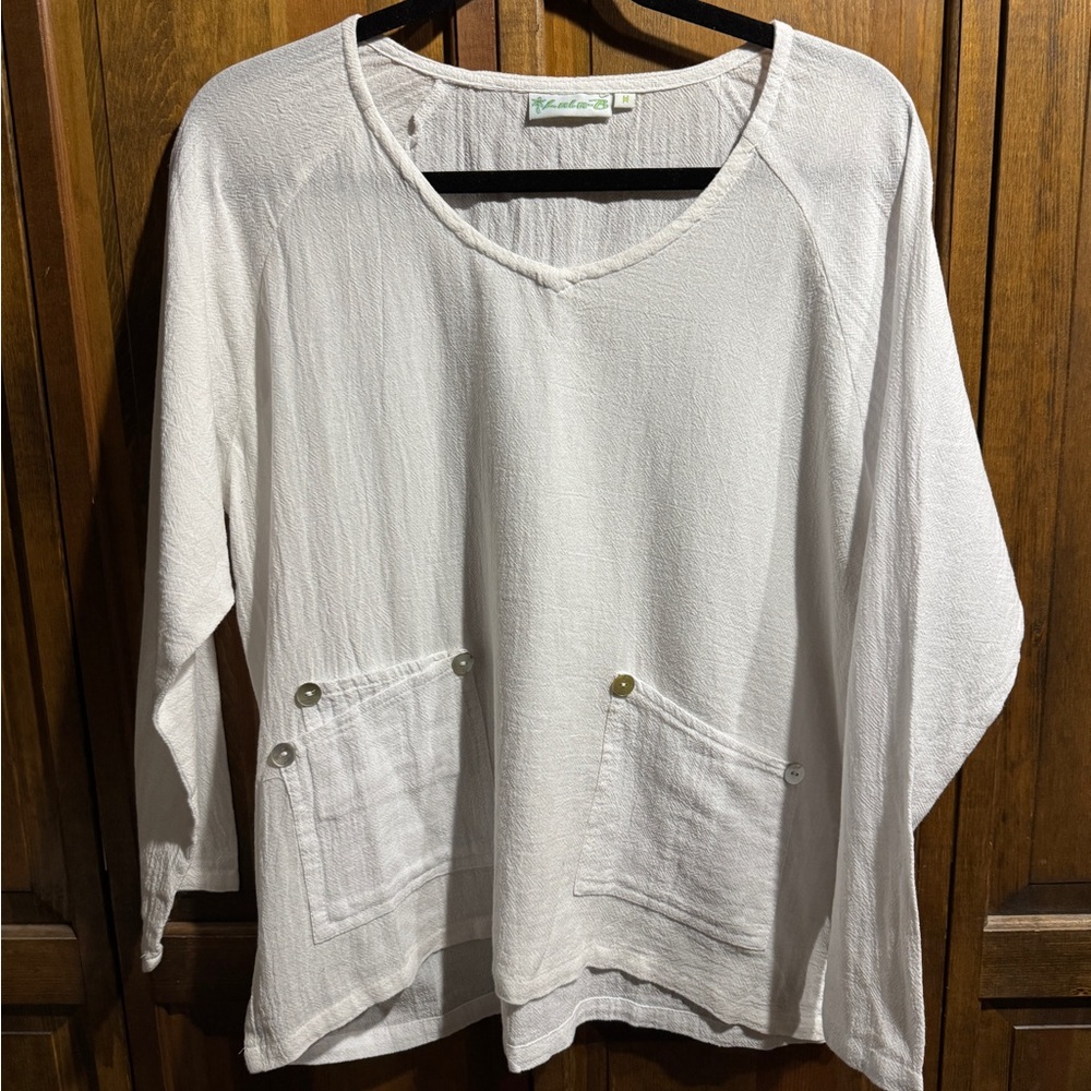 Lulu-B White Relaxed 3/4 Sleeve Blouse
